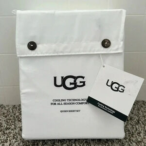 UGG Queen Sheet Set Cooling Technology For Comfort NEW